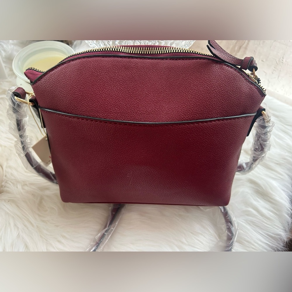 Trina Turk NWT Crossbody Bag - Picture 7 of 16